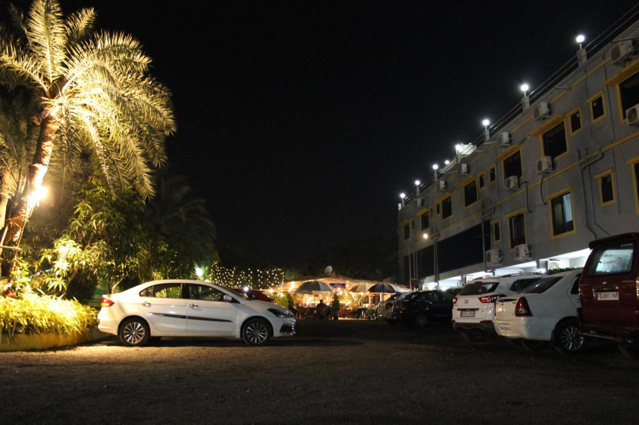 דמאן Hotel Silver Resort מראה חיצוני תמונה