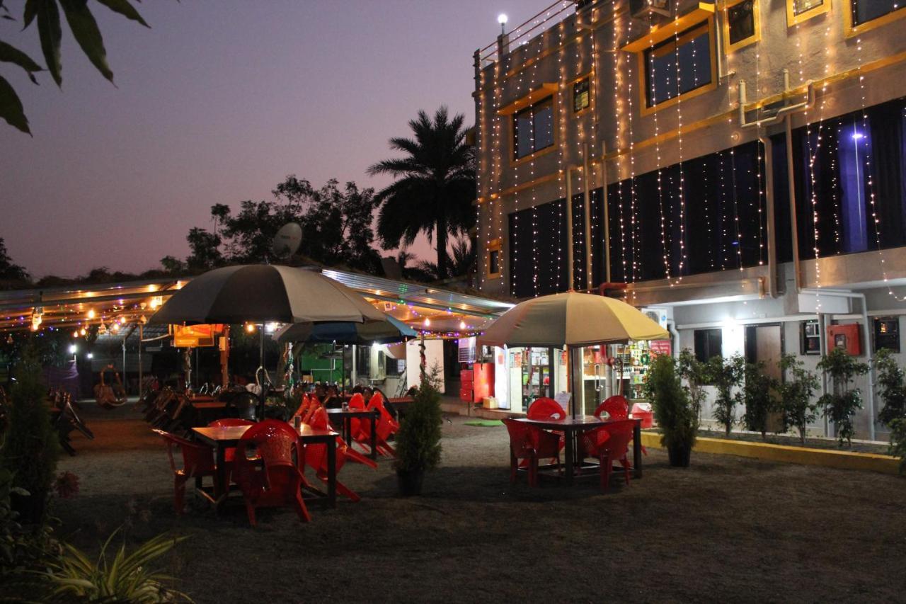 דמאן Hotel Silver Resort מראה חיצוני תמונה